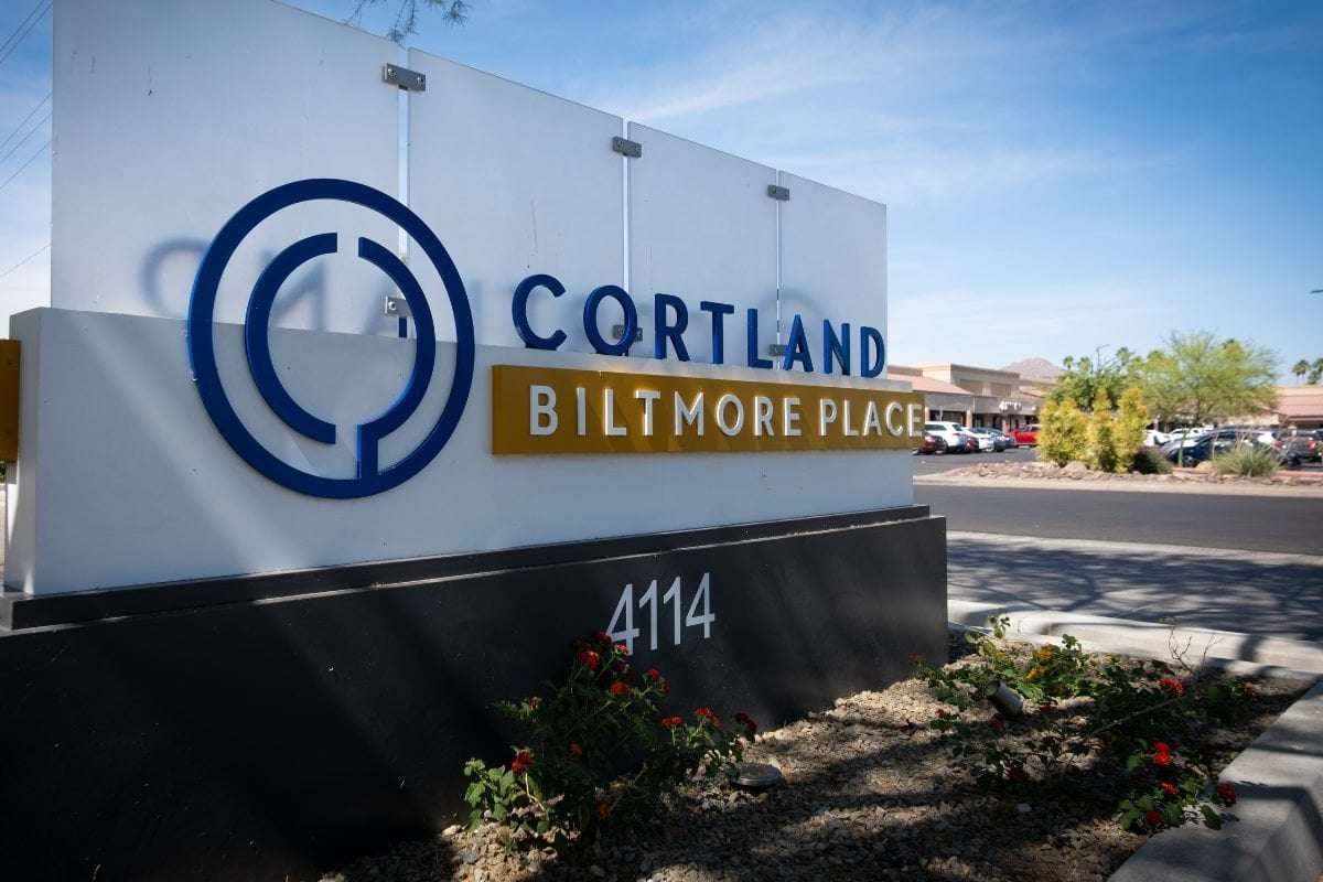 image for Rent monopoly crackdown continues as FBI raids corporate landlord for 18 Arizona properties