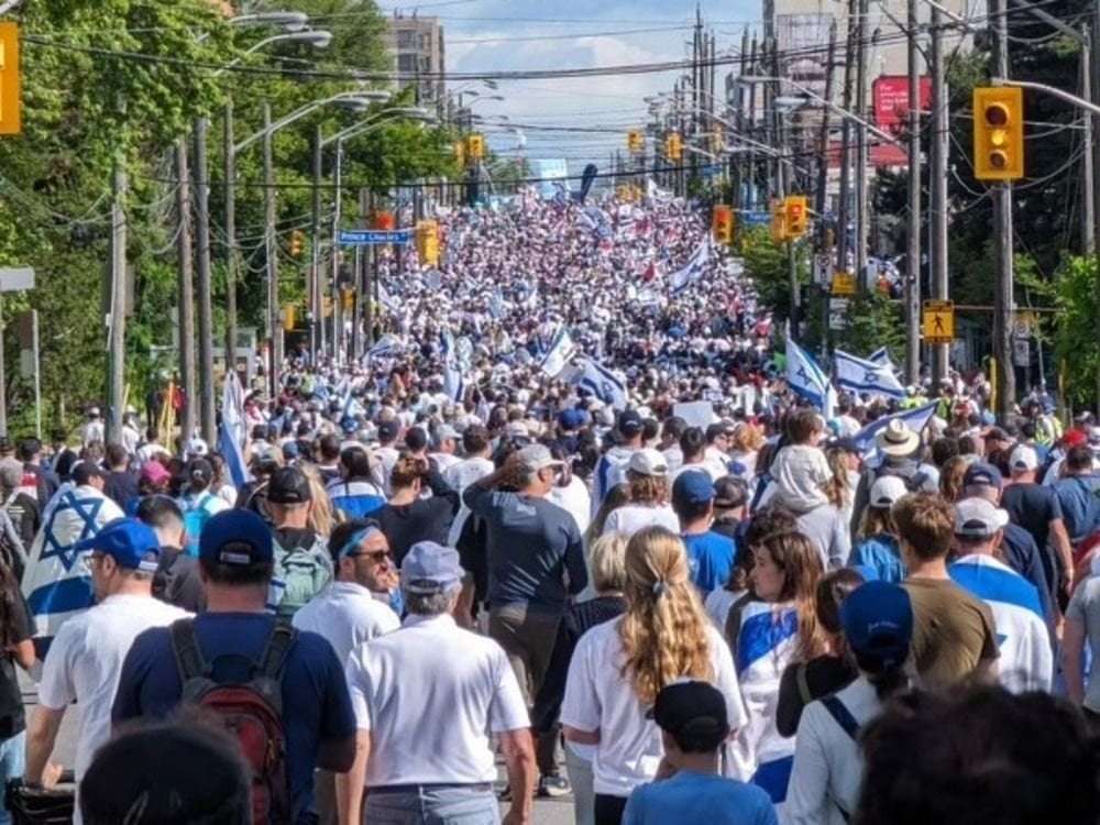 image for Over 50,000 supporters march in Walk With Israel rally in Toronto