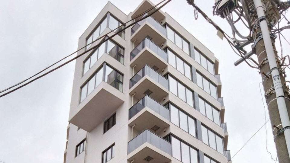 image for Near-complete Tokyo condo to be demolished for spoiling Mt. Fuji view