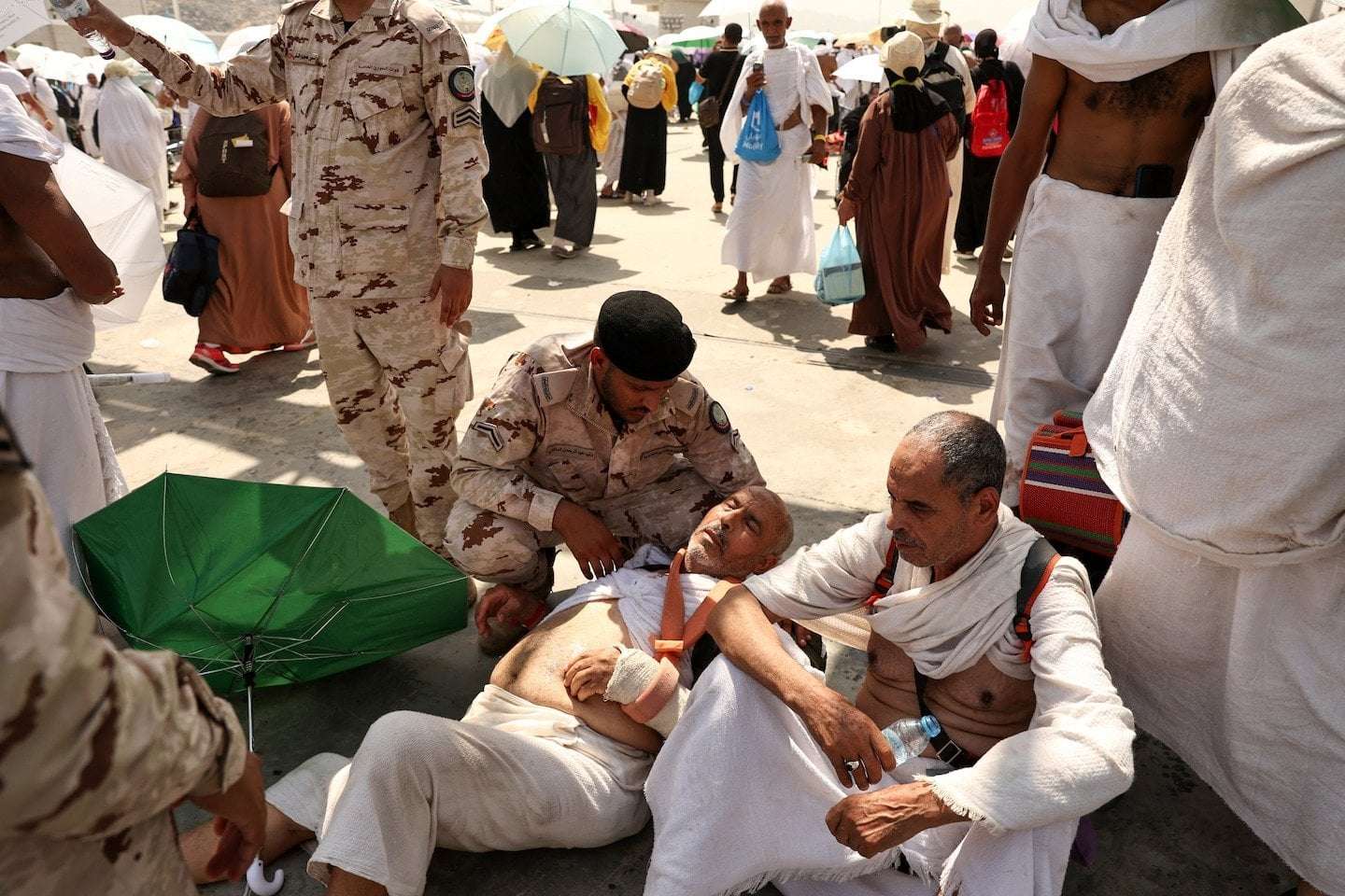 image for Hundreds of Hajj pilgrims reported dead amid extraordinary heat