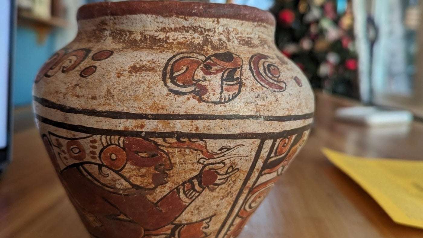 image for She thrifted this vase for $4. It turned out to be an ancient Mayan artifact