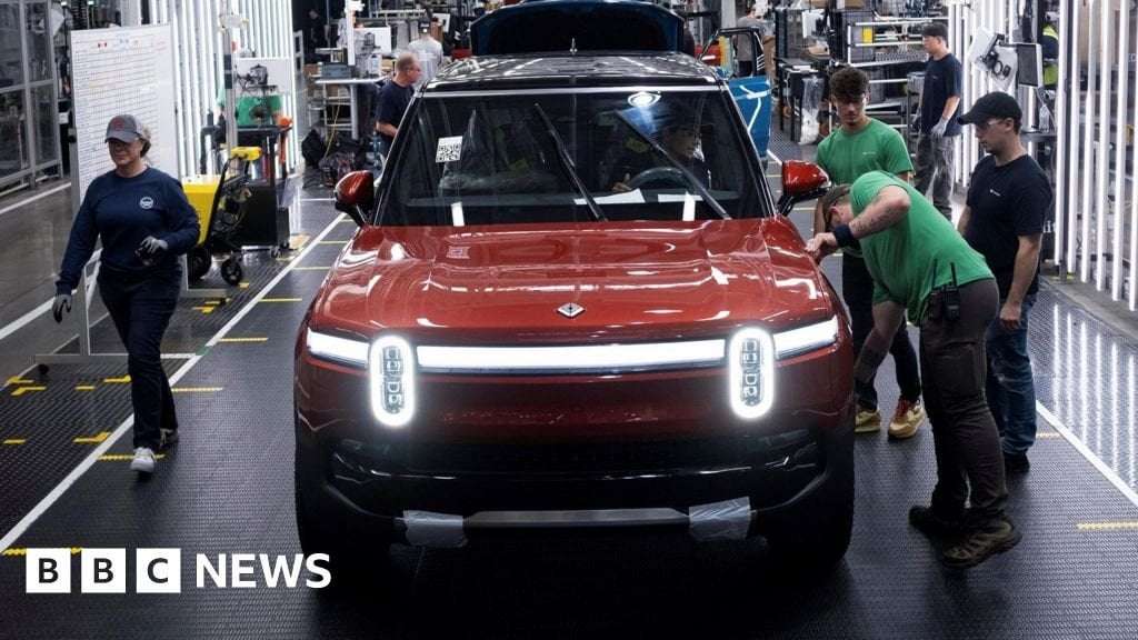image for German car maker VW to invest up to $5bn in Tesla rival Rivian