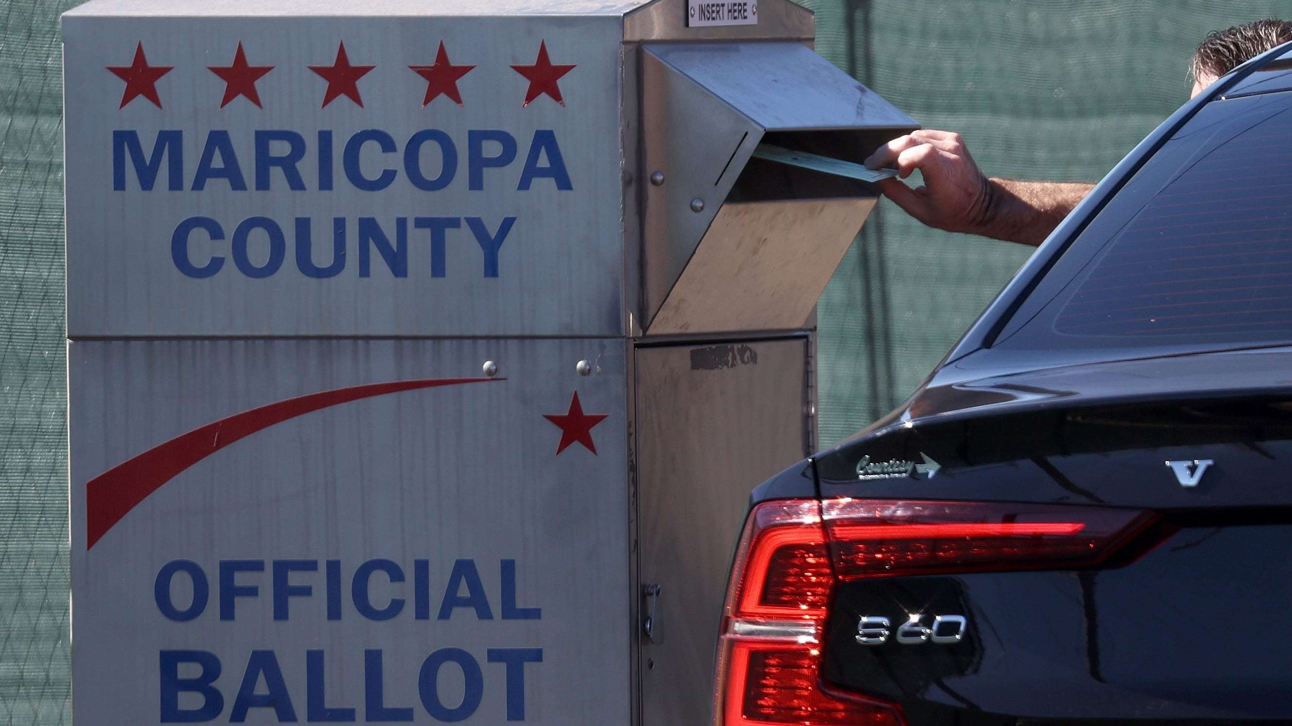 image for Democrats question US post office about ballot delivery delays ahead of Election Day