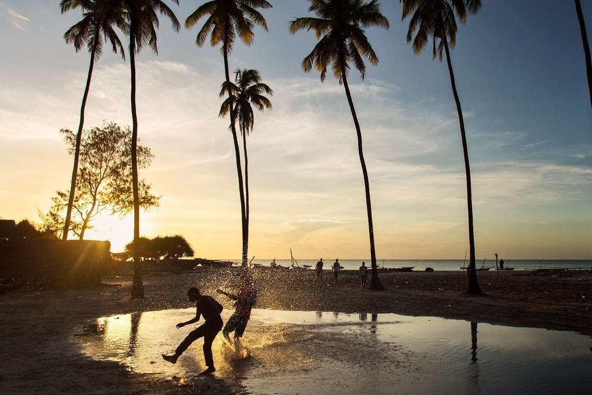 image for Societies with Little Money Are among the Happiest on Earth