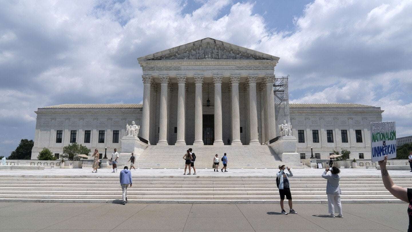 image for Supreme Court rules ex-presidents have broad immunity, dimming chance of a pre-election Trump trial