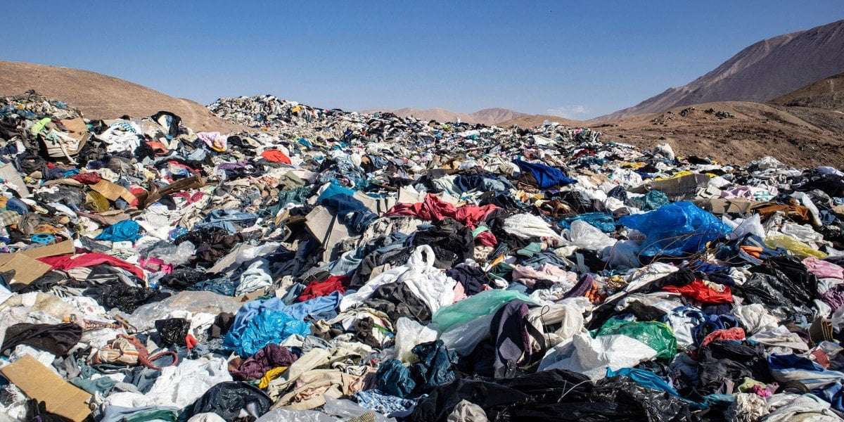 image for A polyester-dissolving process could make modern clothing recyclable