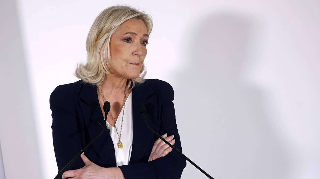 image for Le Pen calls for cancellation of authorisation for Ukraine to use French weapons to strike Russia
