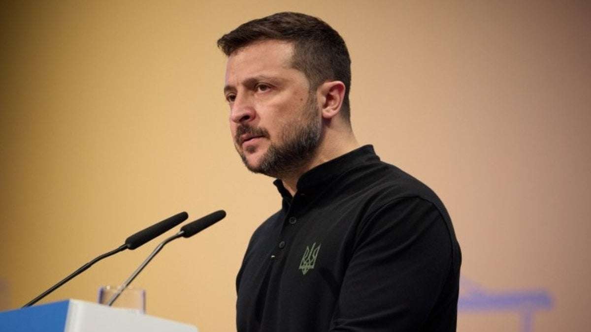 image for Zelenskyy: We will be able to instantly protect our cities from Russian bombs if U.S. allows us to destroy Russian military aircraft at their bases