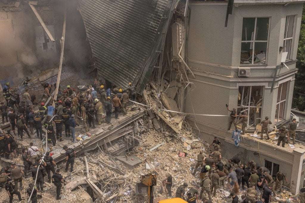 image for Russian Pilot Betrays Colleagues Who Attacked Ohmatdyt Children’s Hospital in Kyiv