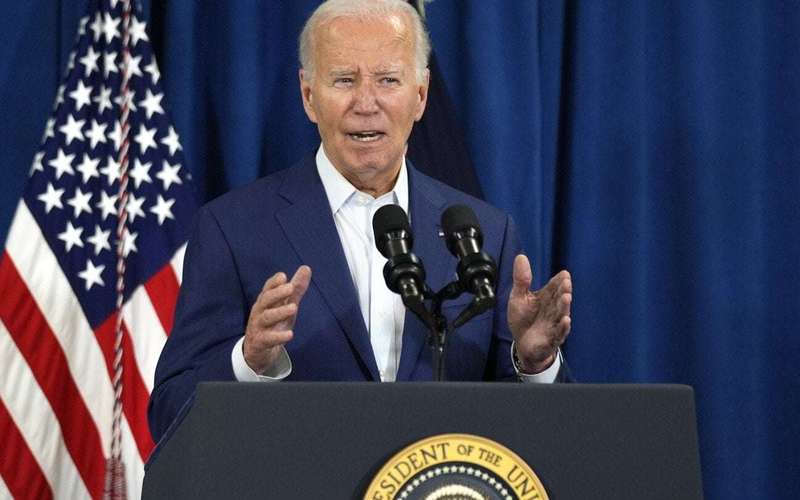 image for Biden says ‘everybody must condemn’ attack on Trump and later speaks with ex-president