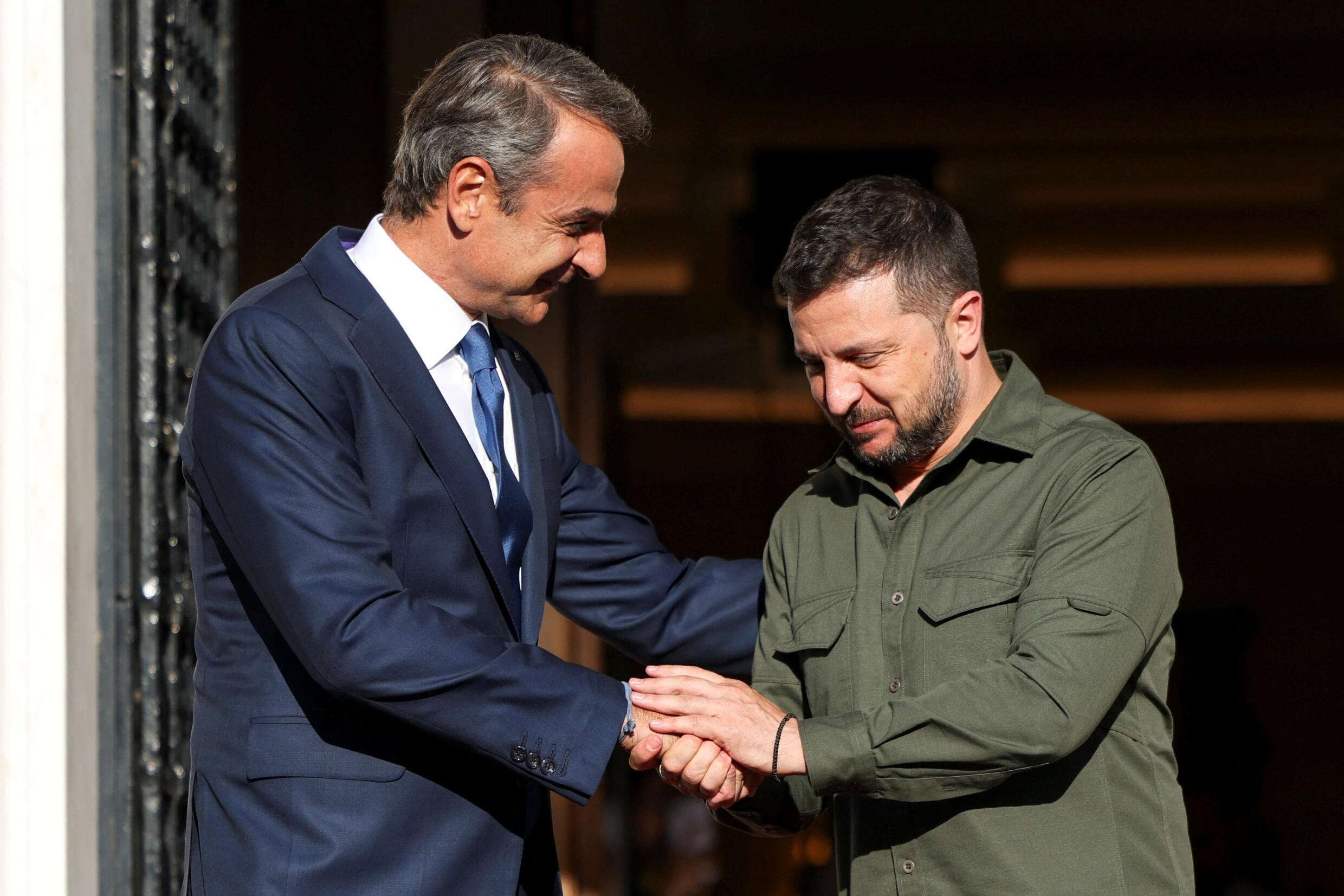 image for Greece to transfer 32 decommissioned F-16s to Ukraine