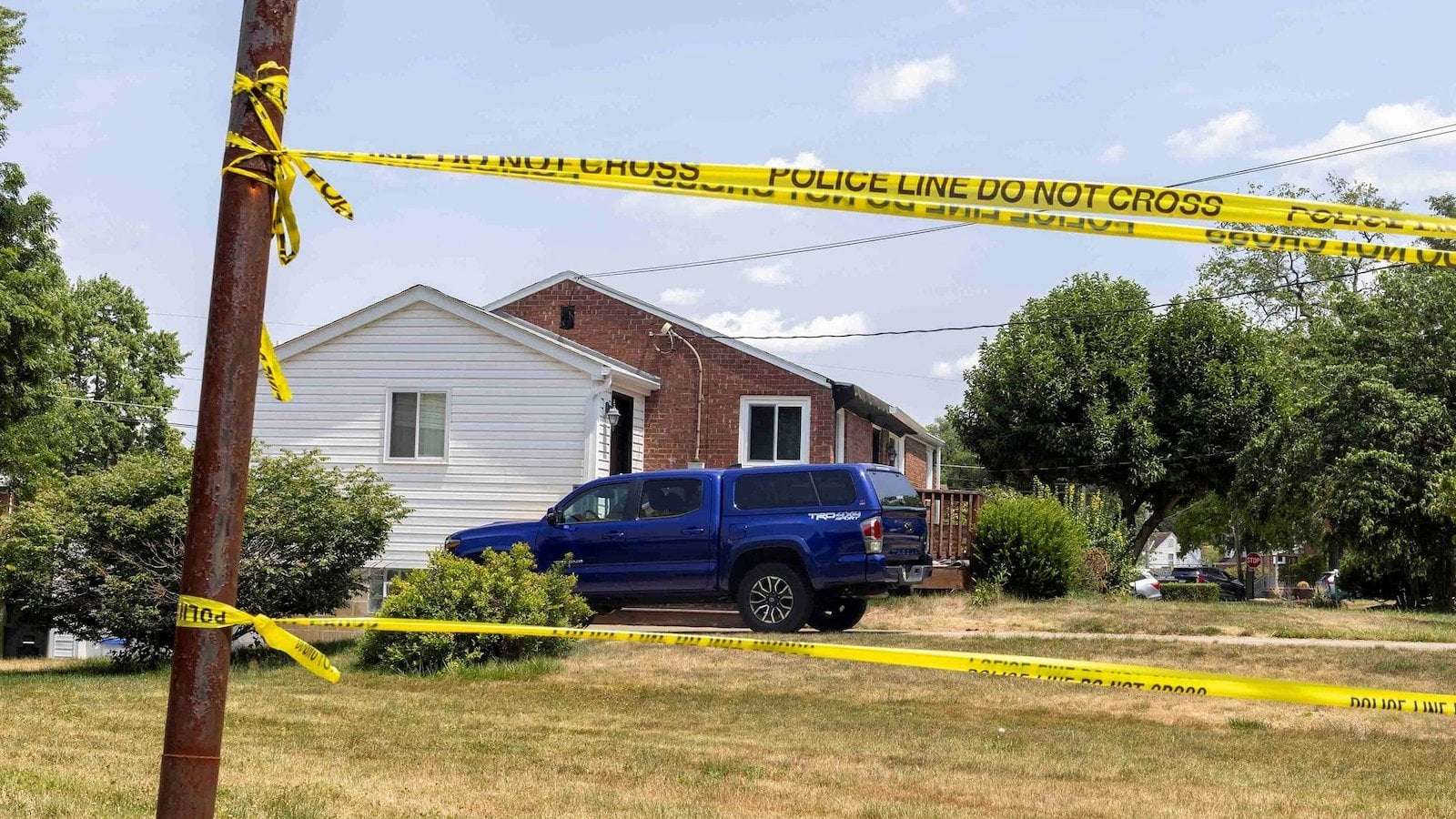 image for Trump rally gunman left message on gaming platform before shooting: Sources