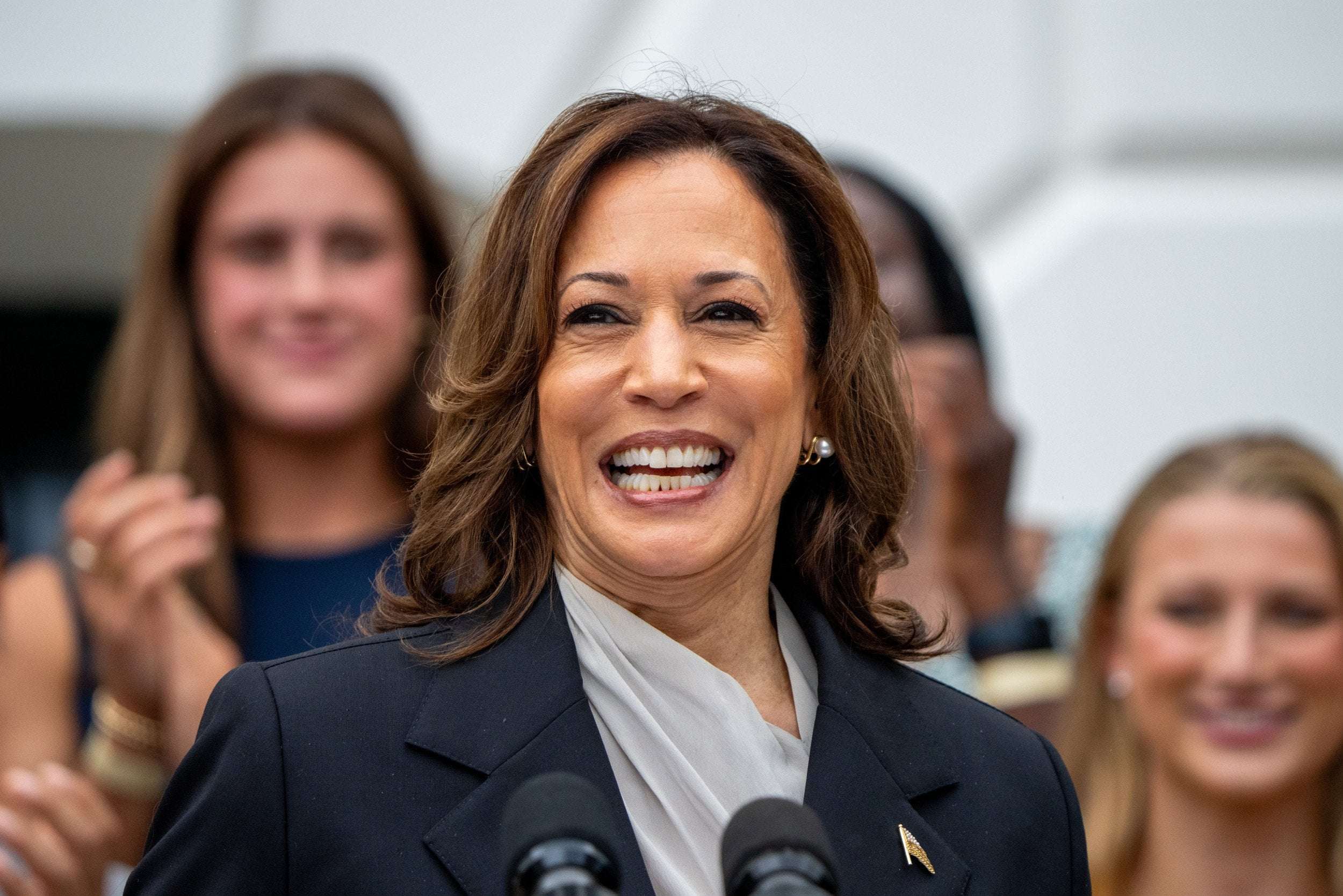 image for Donald Trump Supporters Flipping to Kamala Harris: New Poll