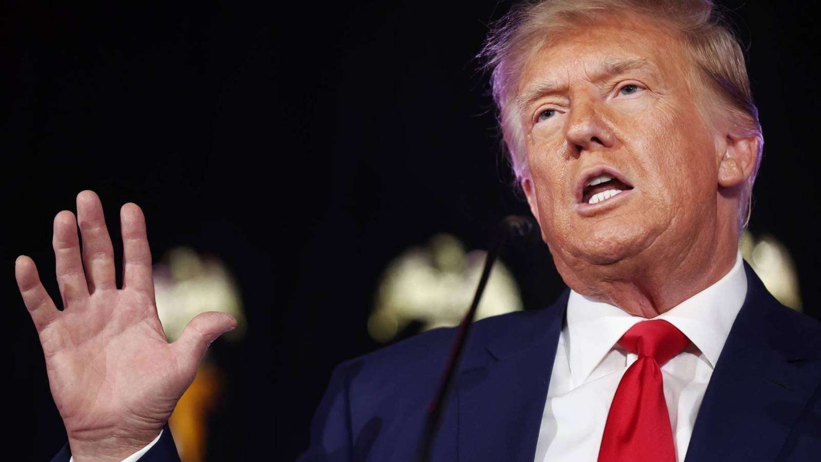 image for Harris Taunts Trump After He Backs Out of Debates