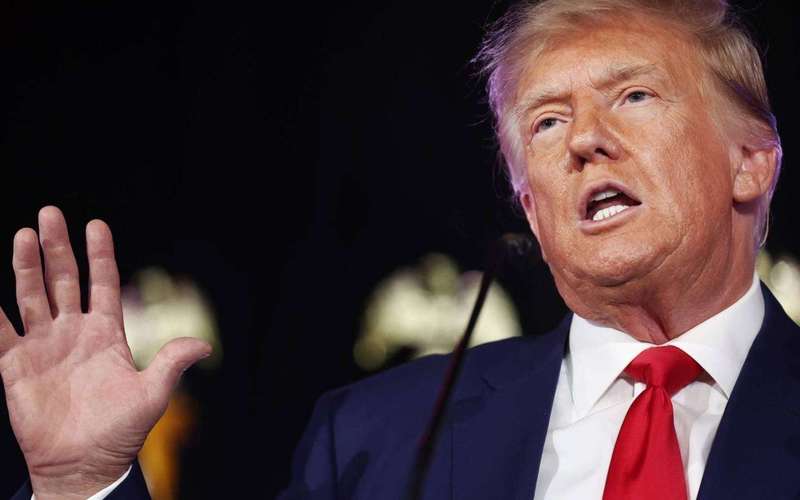 image for Harris Taunts Trump After He Backs Out of Debates
