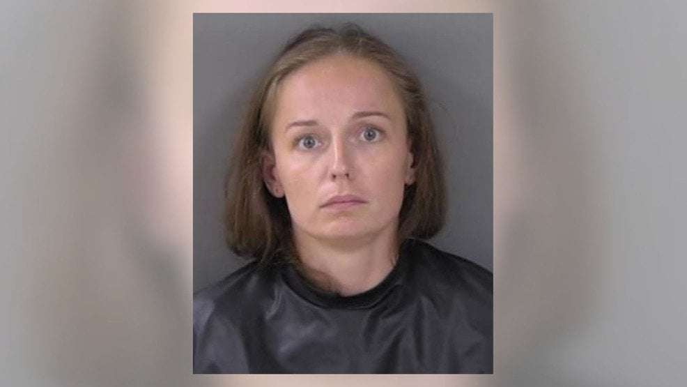 image for Naked woman in IRC jail tries violently jamming sandwich into cellmate's mouth: IRCSO