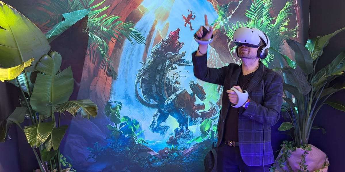 image for Exclusive: PSVR 2 sales surge over 2,000% after Sony's huge price drop