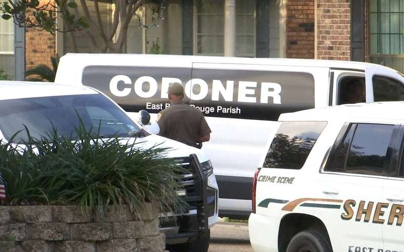 image for 6-month-old boy dies in hot car after parent forgot to drop him off at day care: Sheriff