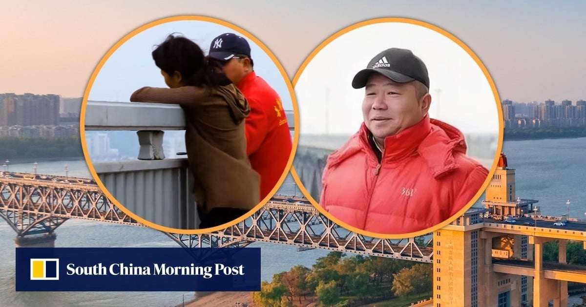 image for China ‘angel’ stops 469 suicidal people jumping off bridge over 21 years