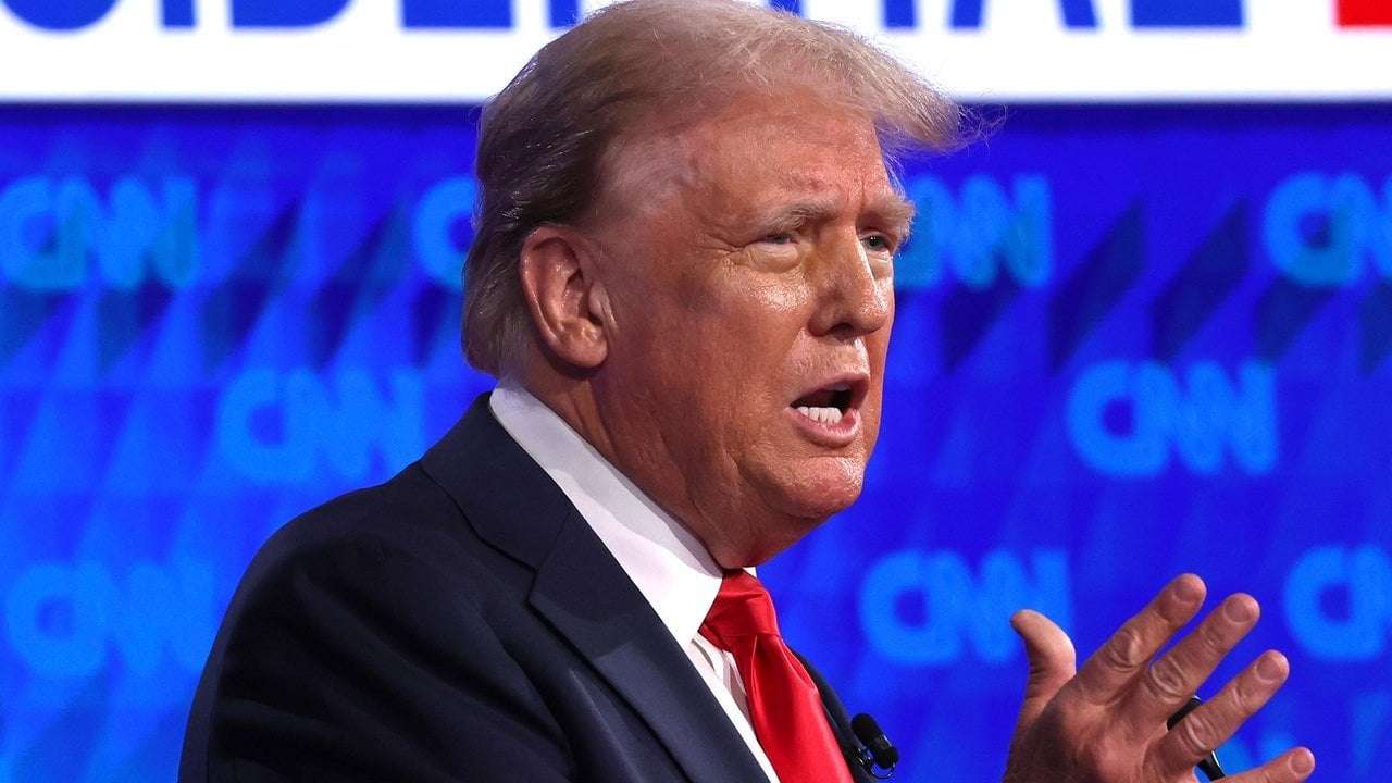 image for Republicans Think Trump Is Having a “Nervous Breakdown” Over Kamala Harris