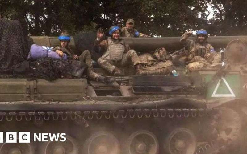 image for Ukraine troops now up to 30km inside Russia's Kursk region, Moscow says