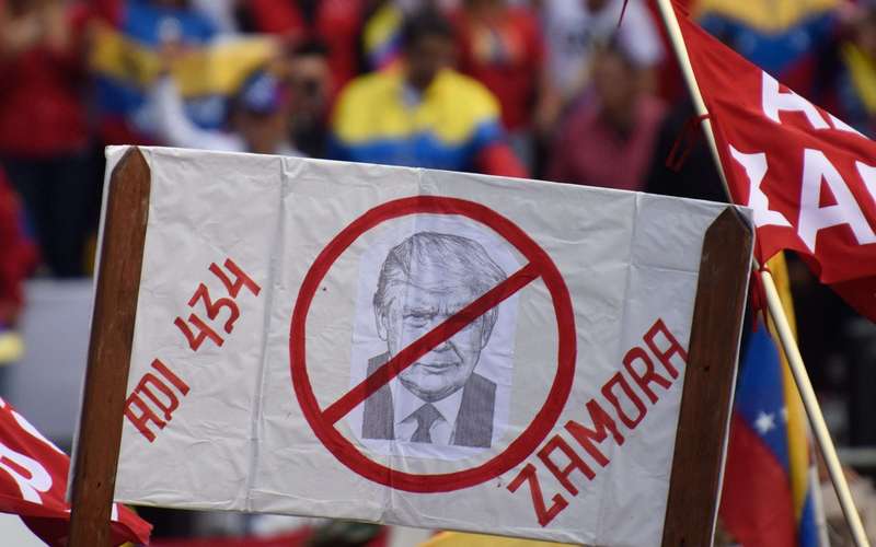 image for Donald Trump Says He Will Go to Venezuela if He Loses Election