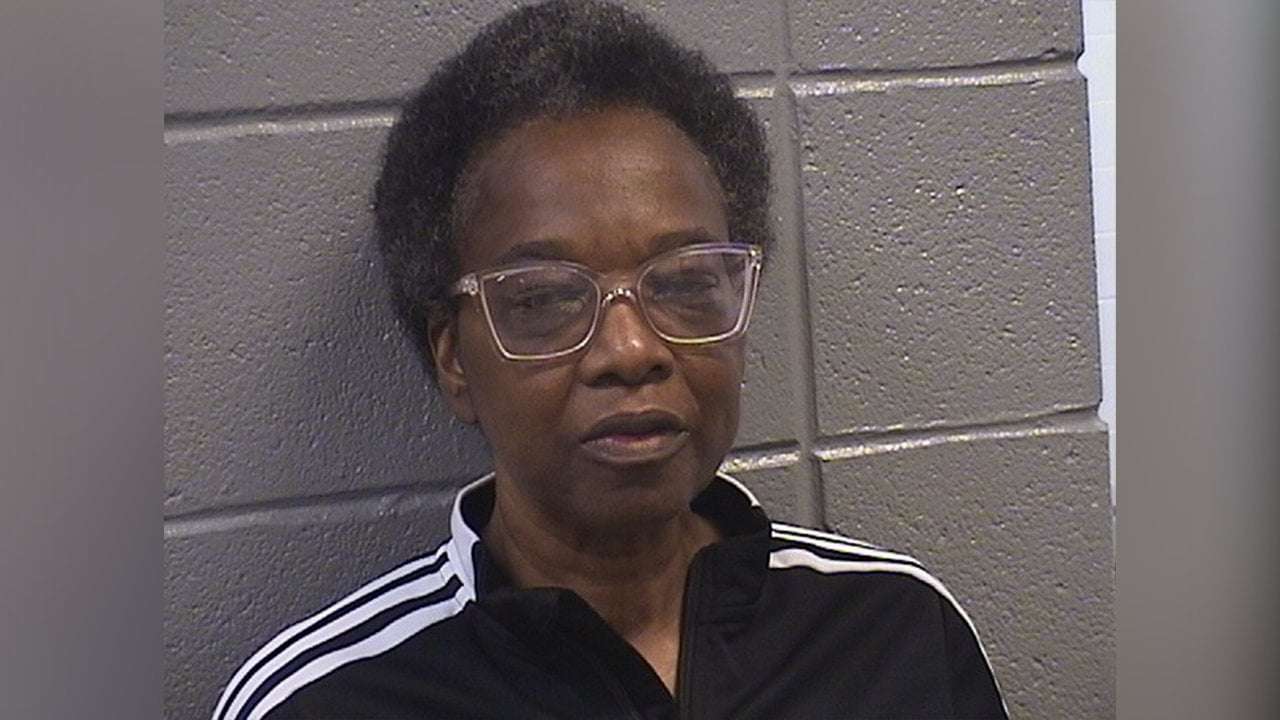 image for Illinois school worker sentenced to 9 years in prison for stealing $1.5 million worth of chicken wings