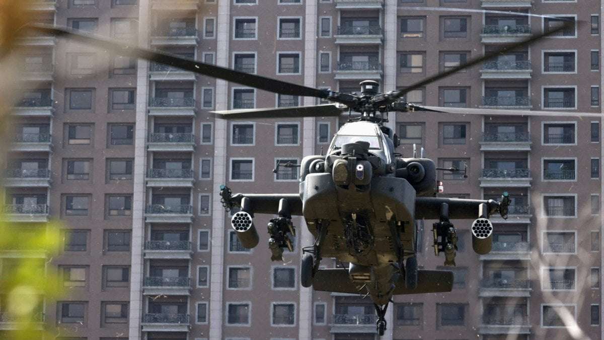 image for Poland signs $10 billion deal for US Apache attack helicopters