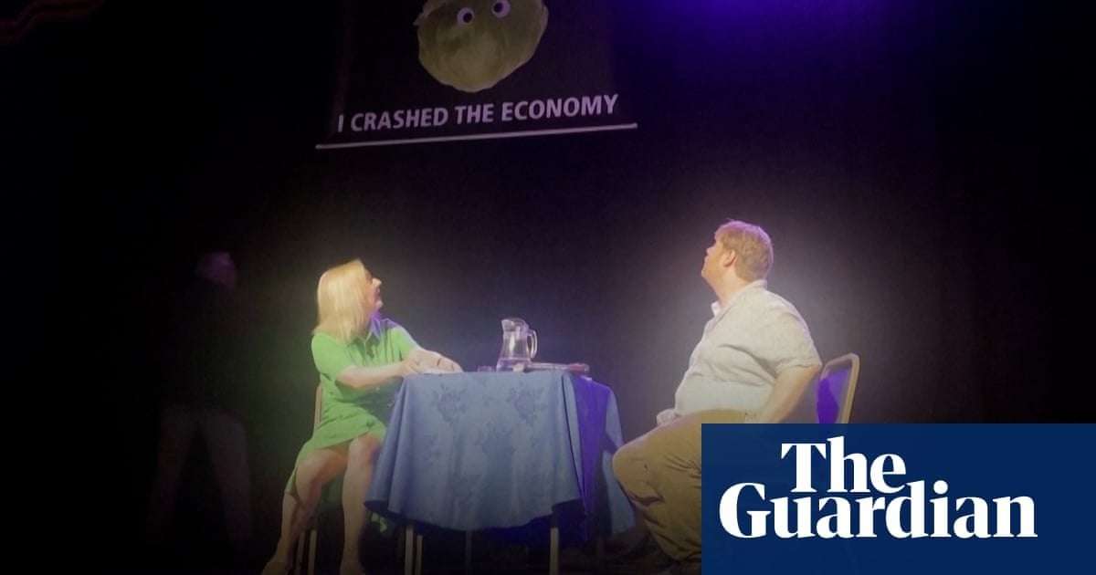 image for Liz Truss leaves stage over ‘I crashed the economy’ lettuce banner