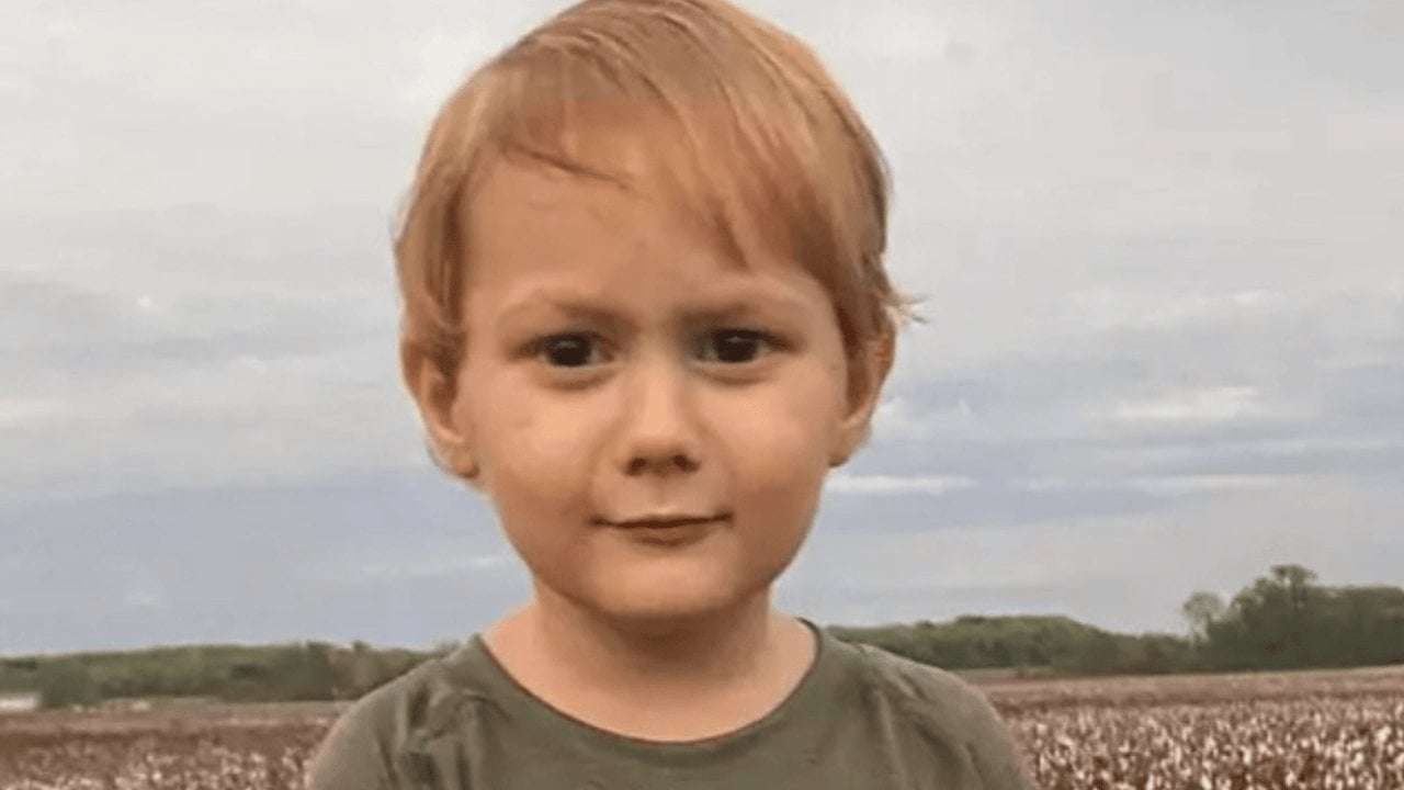 image for Mom Gets 40 Years After BF Drowns Son, 5, in Toilet as She Did Nothing