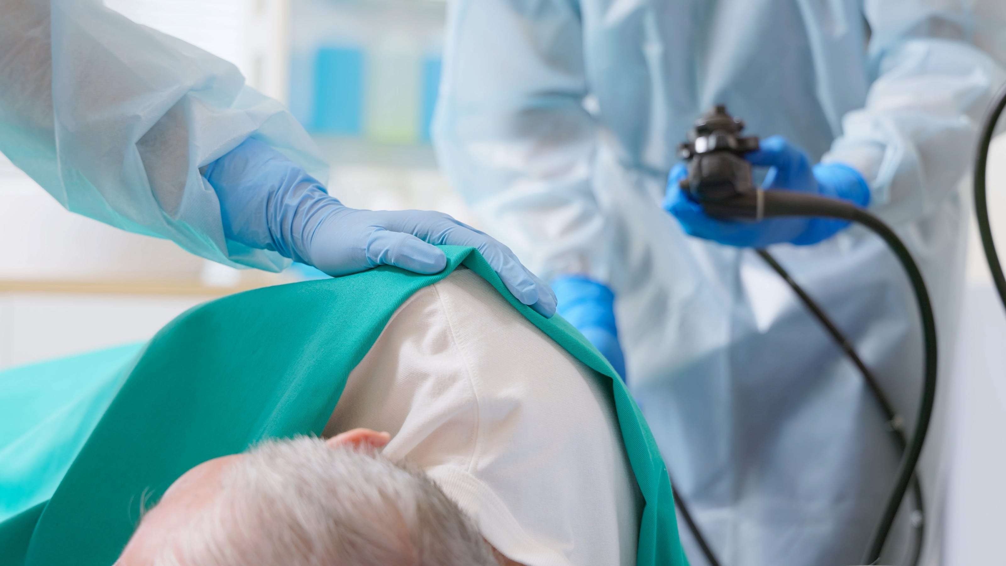 image for Florida doc not wearing hearing aid couldn't hear colonoscopy patient screaming: complaint