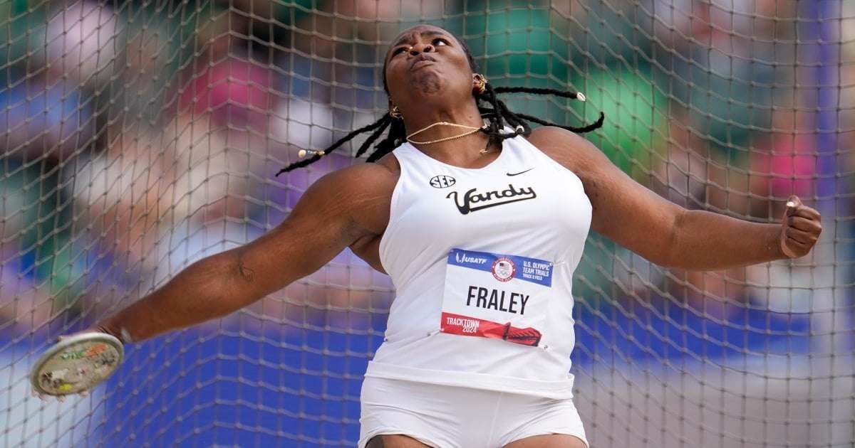 image for Rapper Flavor Flav and Reddit co-founder Alexis Ohanian team up to help Olympian Veronica Fraley pay her rent
