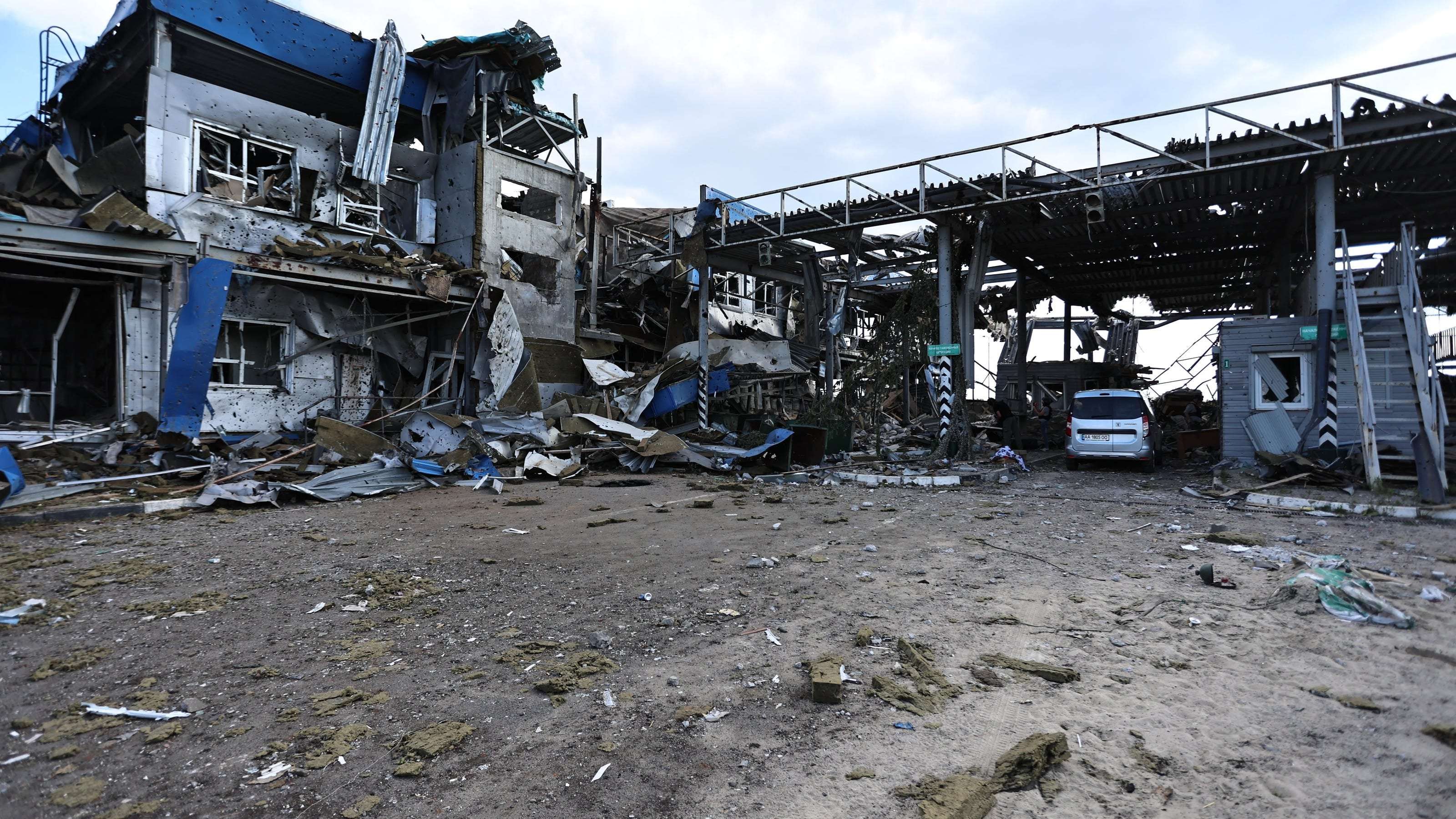 image for Zelenskyy says Ukraine creating 'buffer zone' in Russia to prevent attacks