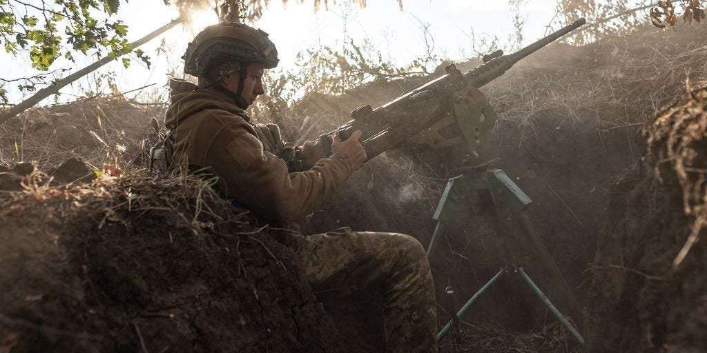 image for Ukrainian soldiers suspected they would invade Russia when they got new rifles, but still thought it was a joke when the orders came through
