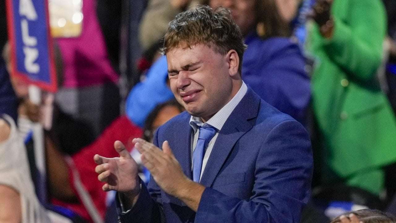 image for Gus Walz wins over social media with emotion for father