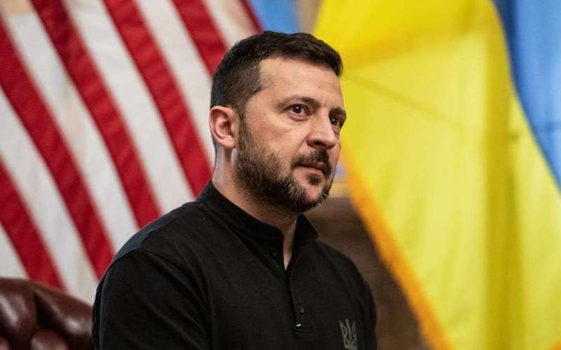 image for Zelenskyy calls out US, UK, France over slow weapons deliveries