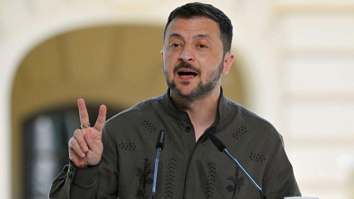 image for Zelenskyy seeks tie-up with India for producing drones, electronic warfare systems