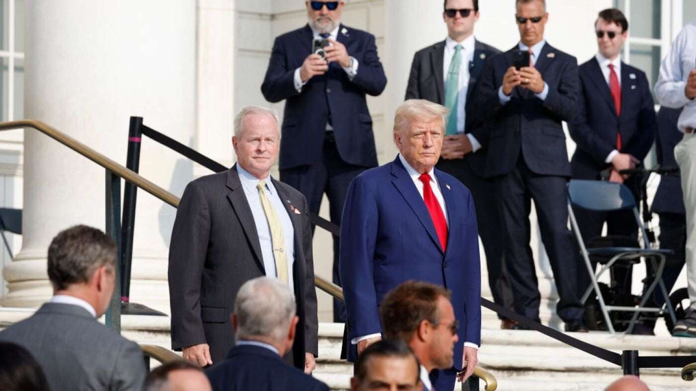 image for Trump campaign staff had altercation with official at Arlington National Cemetery