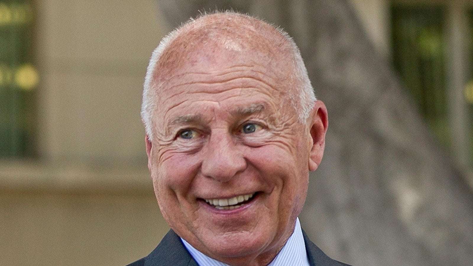 image for Disbarred celebrity lawyer Tom Girardi found guilty of stealing millions from his clients