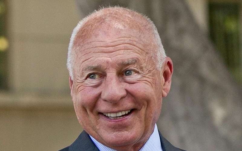 image for Disbarred celebrity lawyer Tom Girardi found guilty of stealing millions from his clients