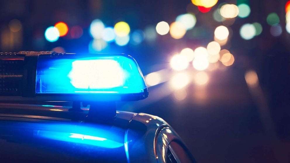image for Couple in Lamborghini kidnapped and beaten while house hunting, police say