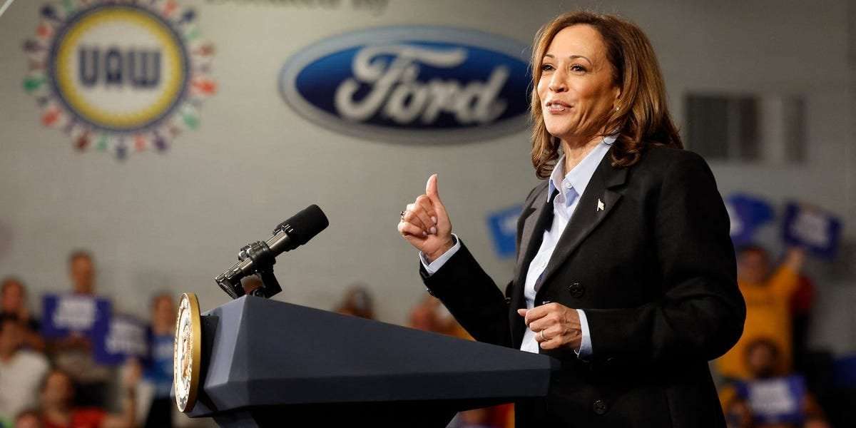 image for Kamala Harris has raised so much money that she's giving $25 million of it to other campaigns
