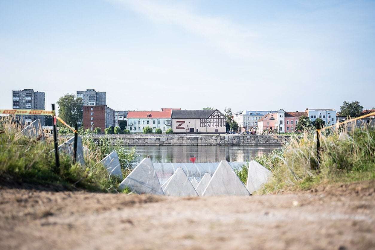 image for ‘All friendships are over’: Lithuania fortifies border with Russia’s Kaliningrad