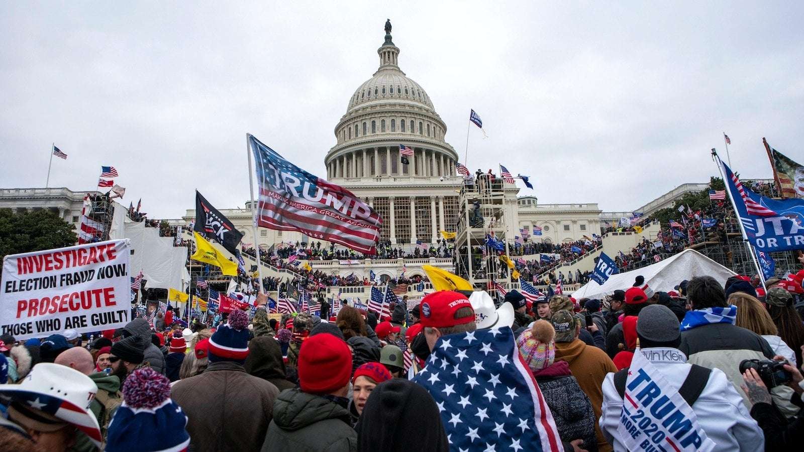 image for Army soldier charged with assaulting police officer with a flagpole during Capitol riot