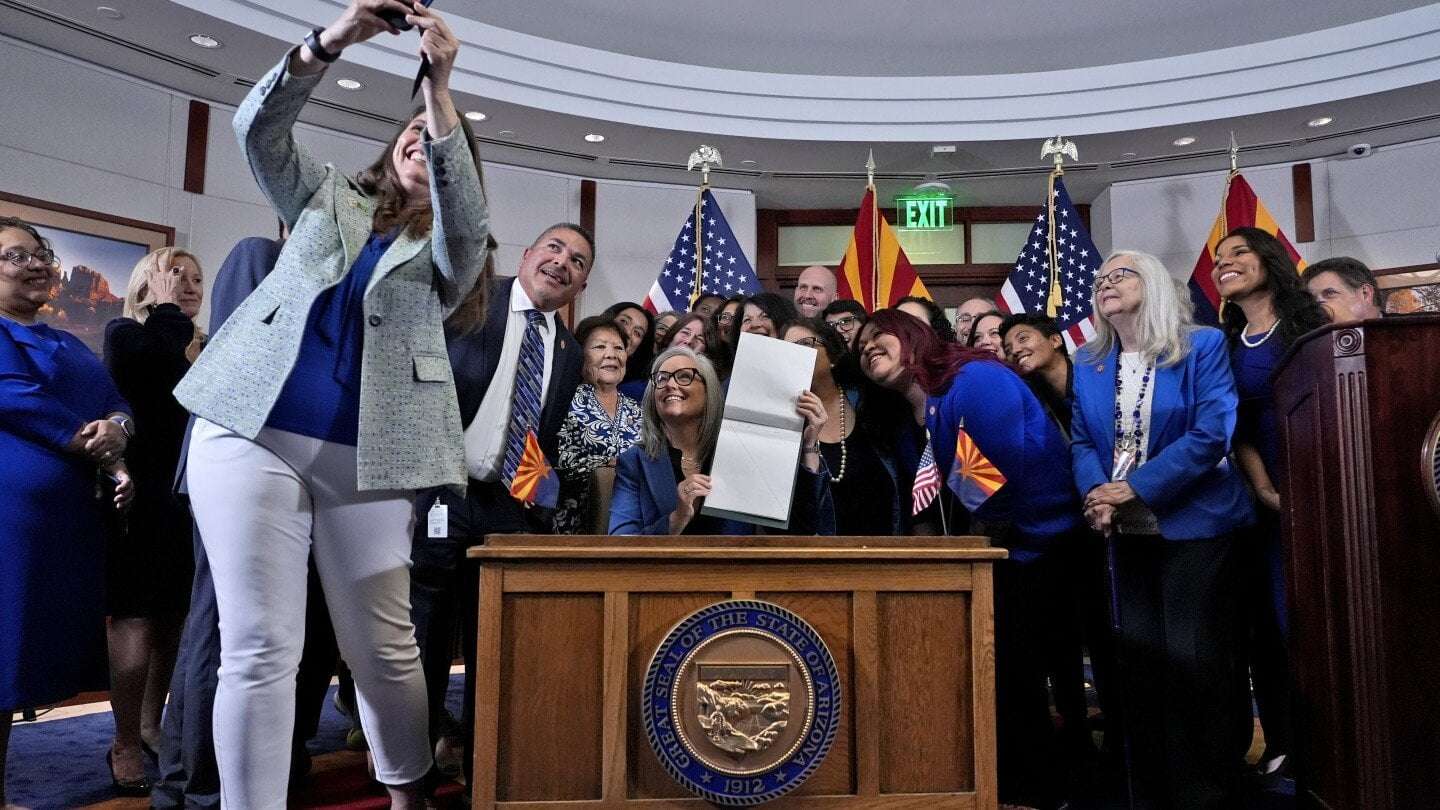 image for Arizona’s 1864 abortion ban is officially off the books