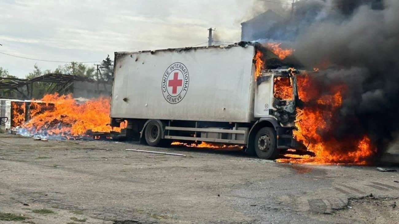 image for Zelenskyy: Red Cross is afraid to blame Russia for strike on humanitarian mission