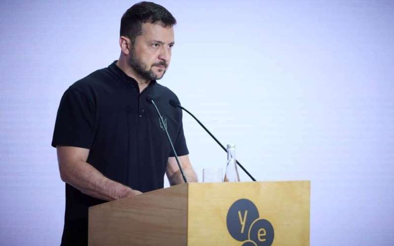 image for Zelenskyy reproaches Ukraine's allies: so far only Belarus shoots down Russian Shaheds