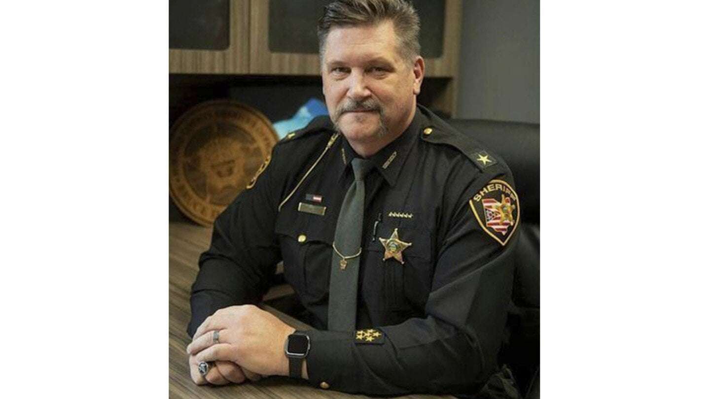 image for Ohio sheriff condemned for saying people with Harris yard signs should have their addresses recorded