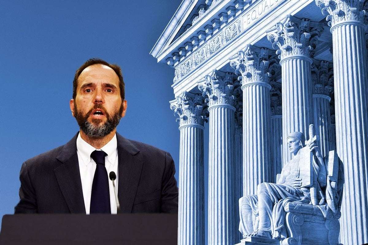 image for "The evidence will be powerful": Legal experts say Jack Smith about to drop a bomb in Trump case