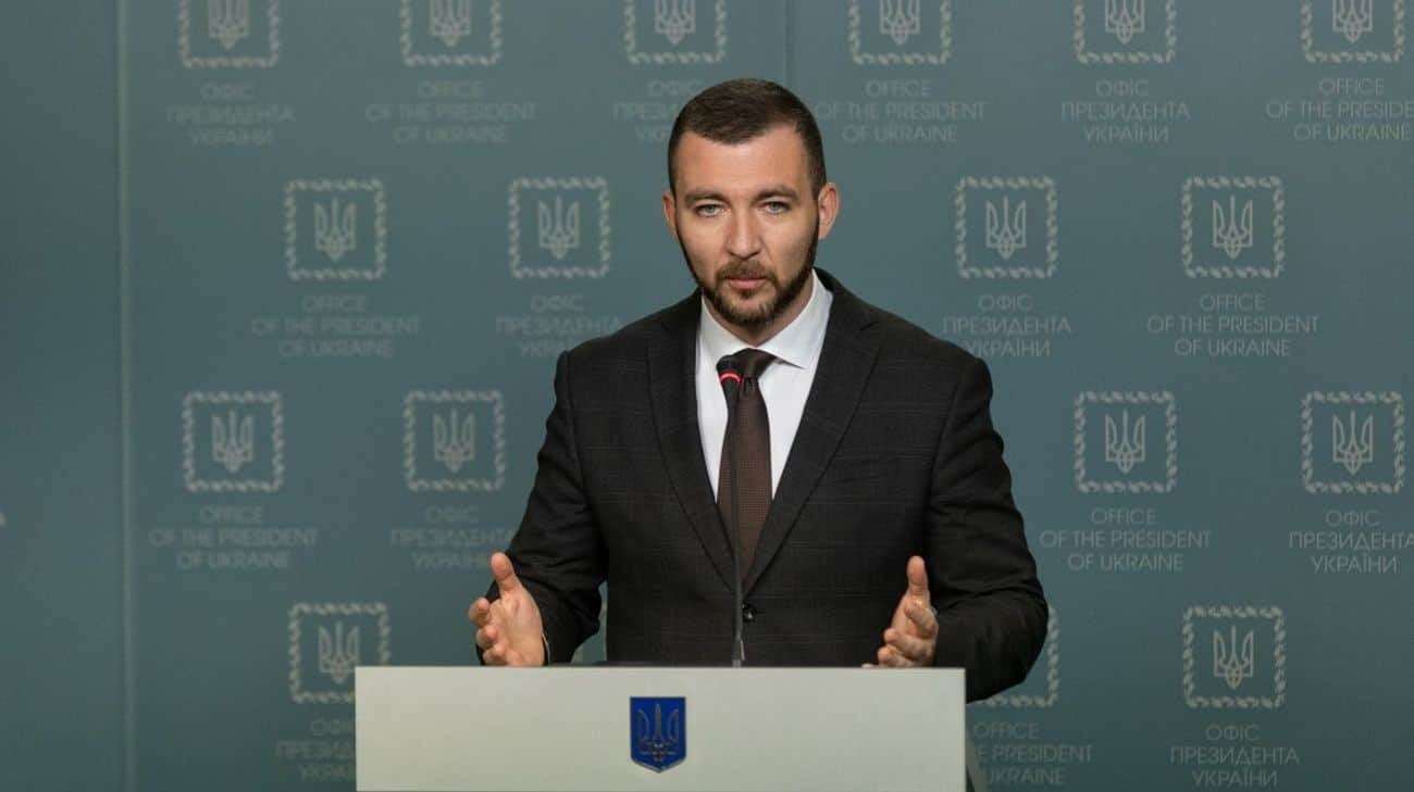 image for Zelenskyy's spokesman says Russians will be first to know if Ukraine gets permission for long-range strikes on Russia
